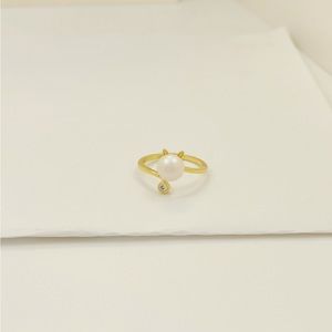 Pearl Ring 18K Gold Cat Face Shape